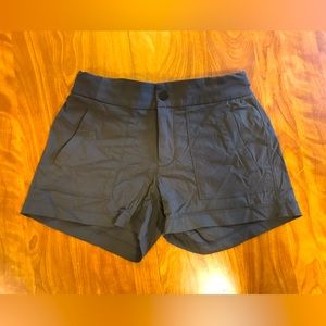 Women’s hike shorts